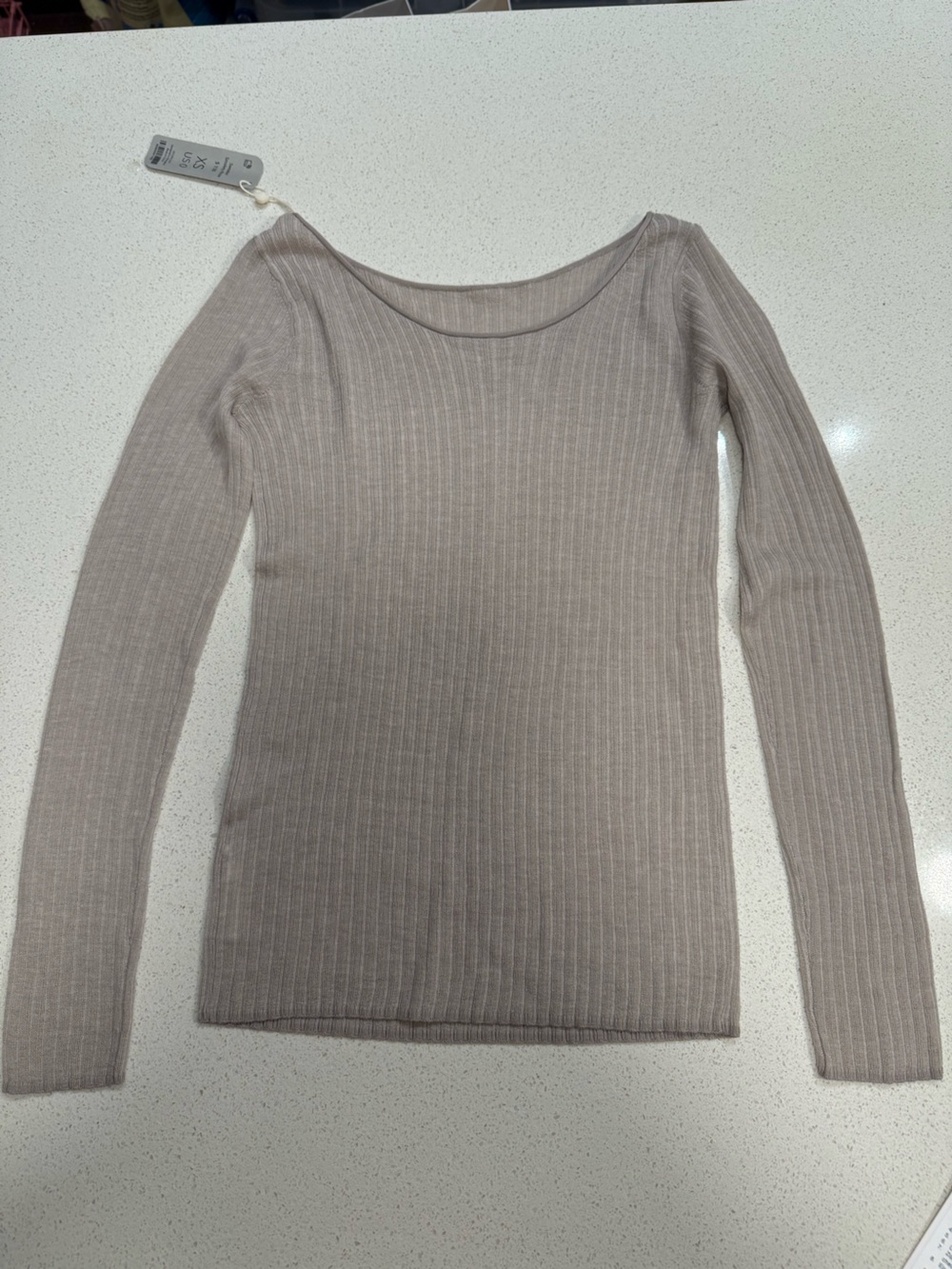 Neiwai Classic Reversible Merino Wool Sweater Ribbed Lightweight
Smokey Rose XS